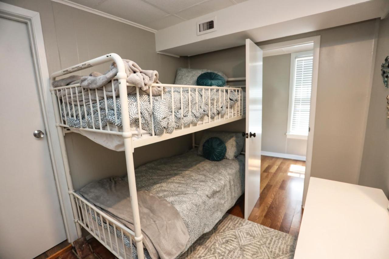Heart Of Galveston Stylish Apt Near Attractions Esterno foto